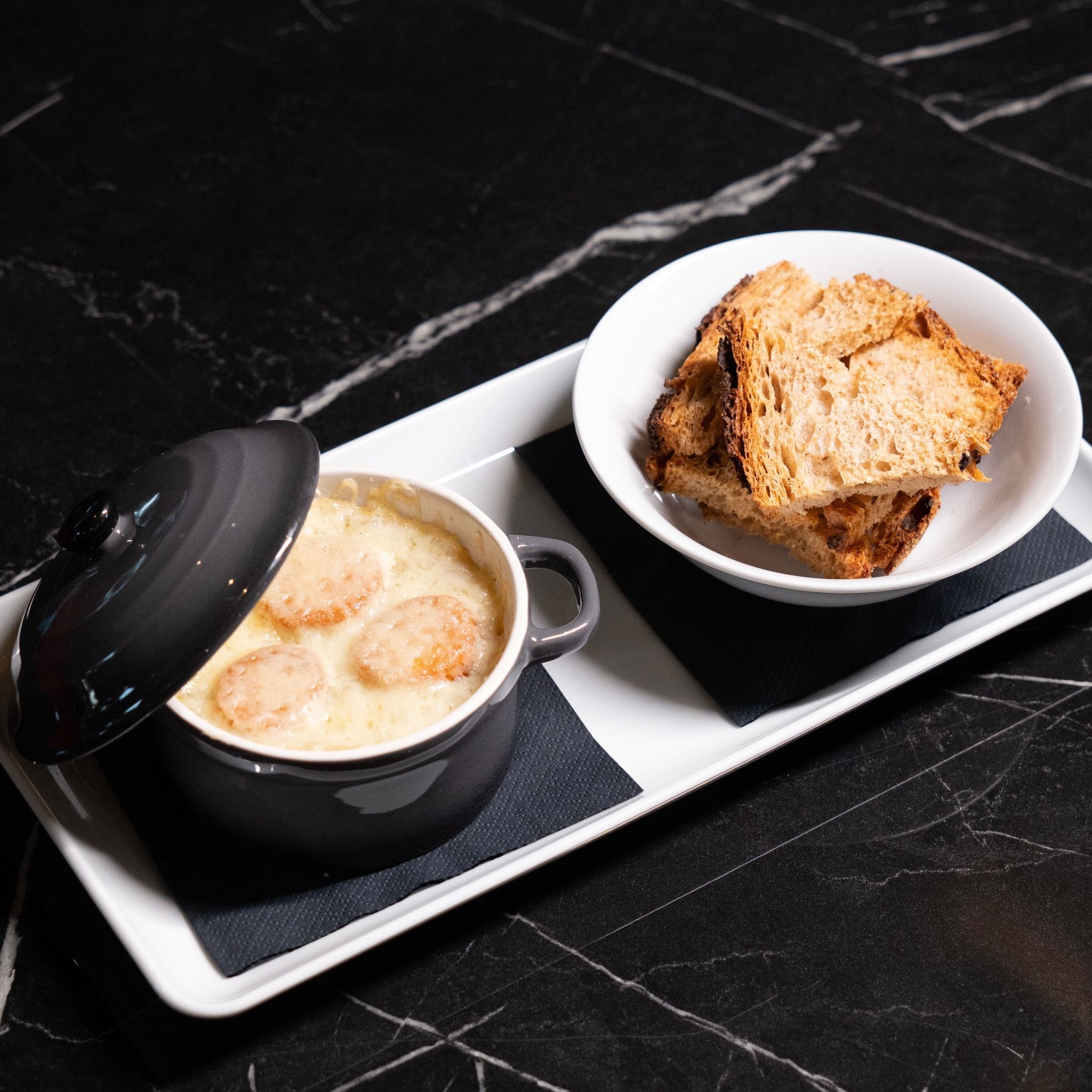 Nanou Restaurant